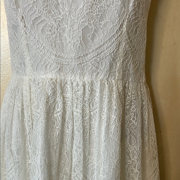 Cupcakes & Cashmere Cream Halter Midi Sundress size S - Picture 3 of 13